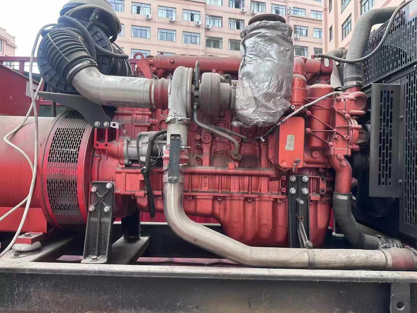 如东如何选择适合 600kW 柴油发电机组的过载保护器？